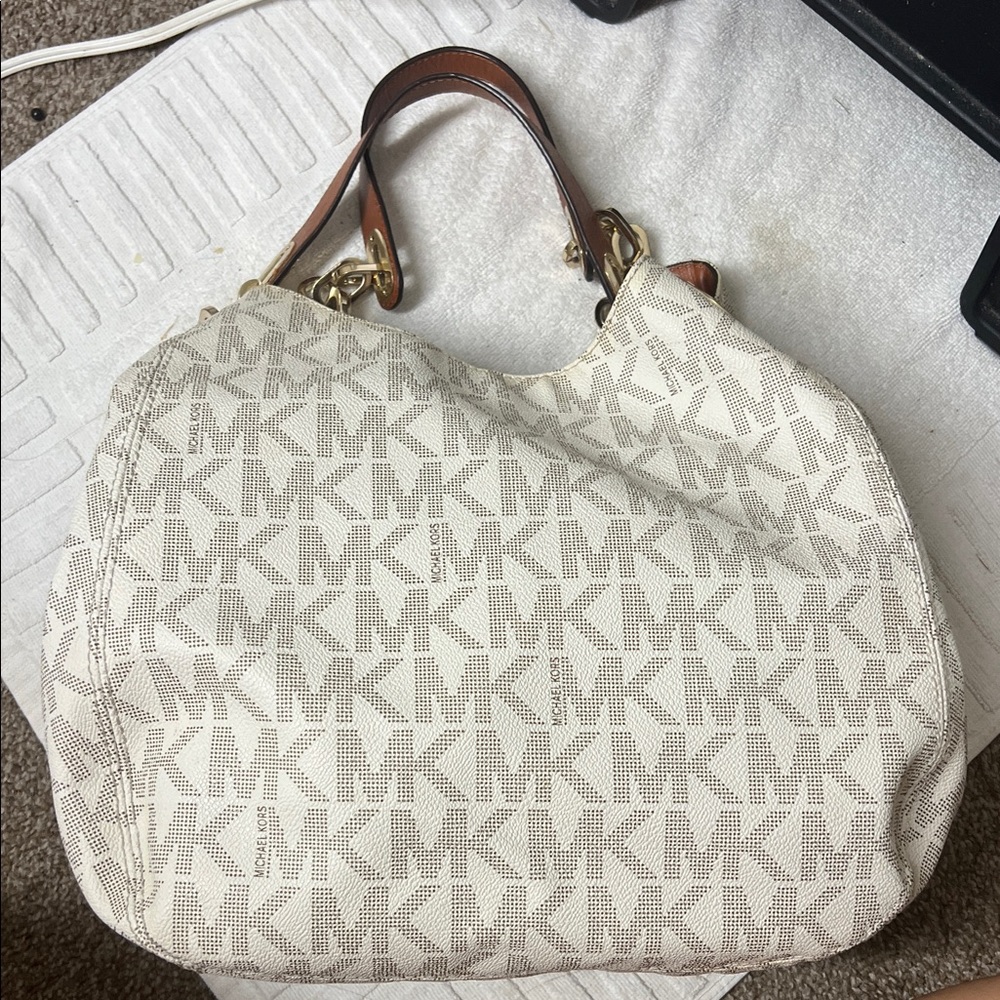 Michael Kors Cream and Brown Shoulder Bag